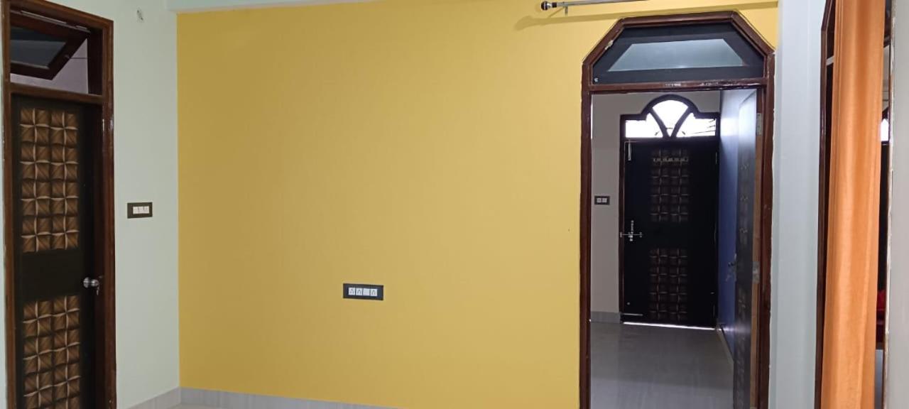 Shubh Niwas Villa - Varanasi — Photos 1