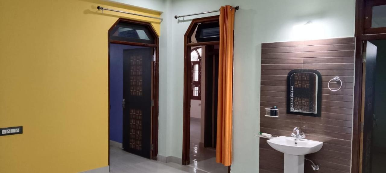 Shubh Niwas Villa - Varanasi — Photos 3